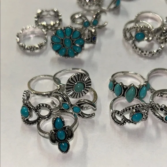 5 RANDOM RINGS - random sizes - all new - Picture 5 of 8